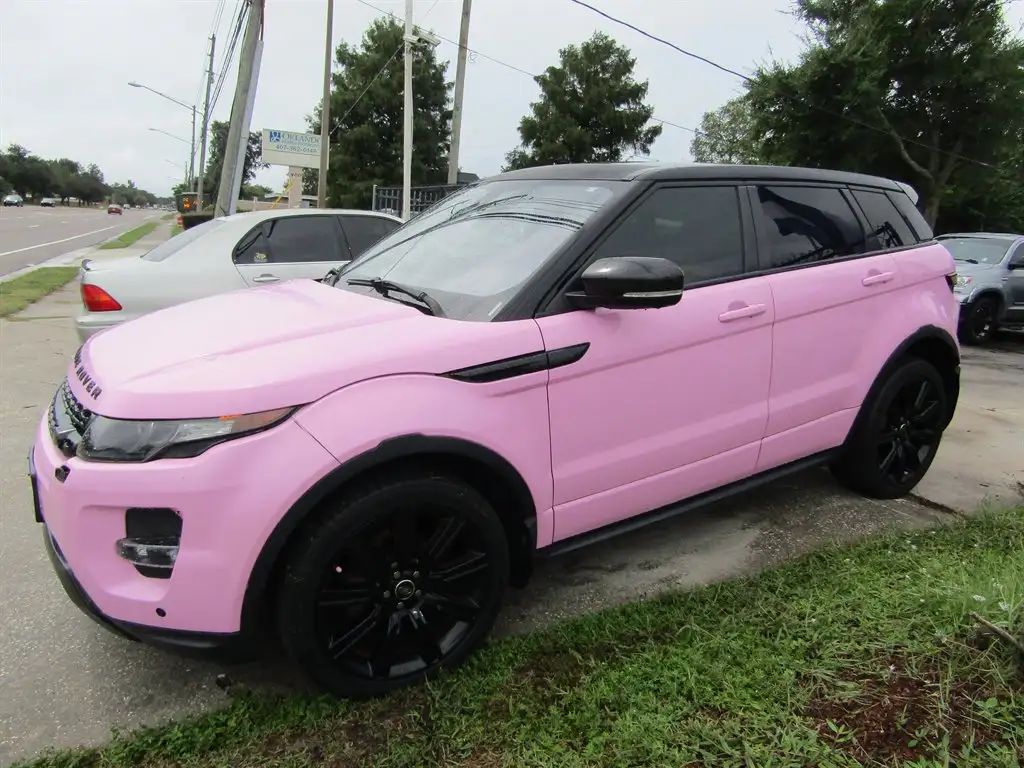 2013 Land Rover Range Rover Evoque Pure 5 Door's photo