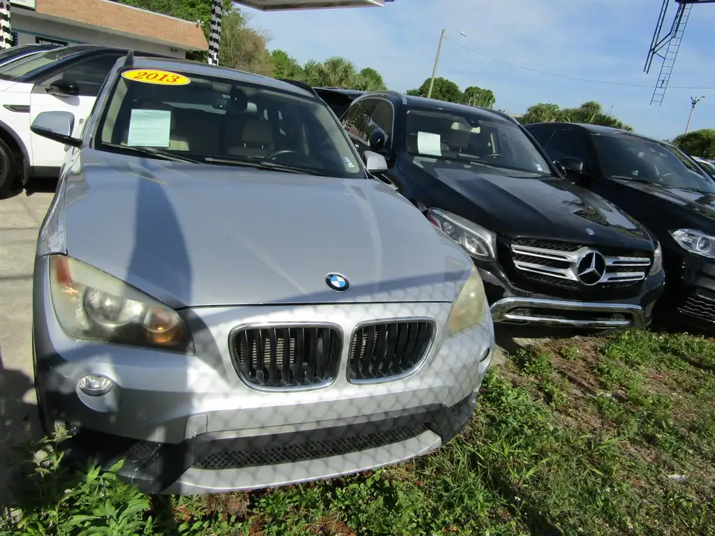 2013 BMW X1 xDrive28i's photo
