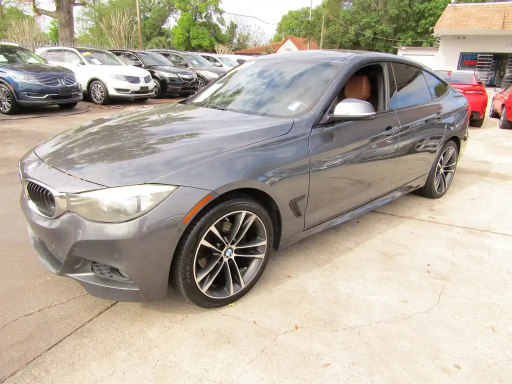 2016 BMW 3 Series 328i xDrive Gran Turismo SULEV's photo
