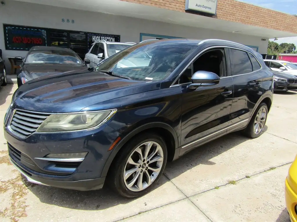 2015 Lincoln MKC FWD's photo