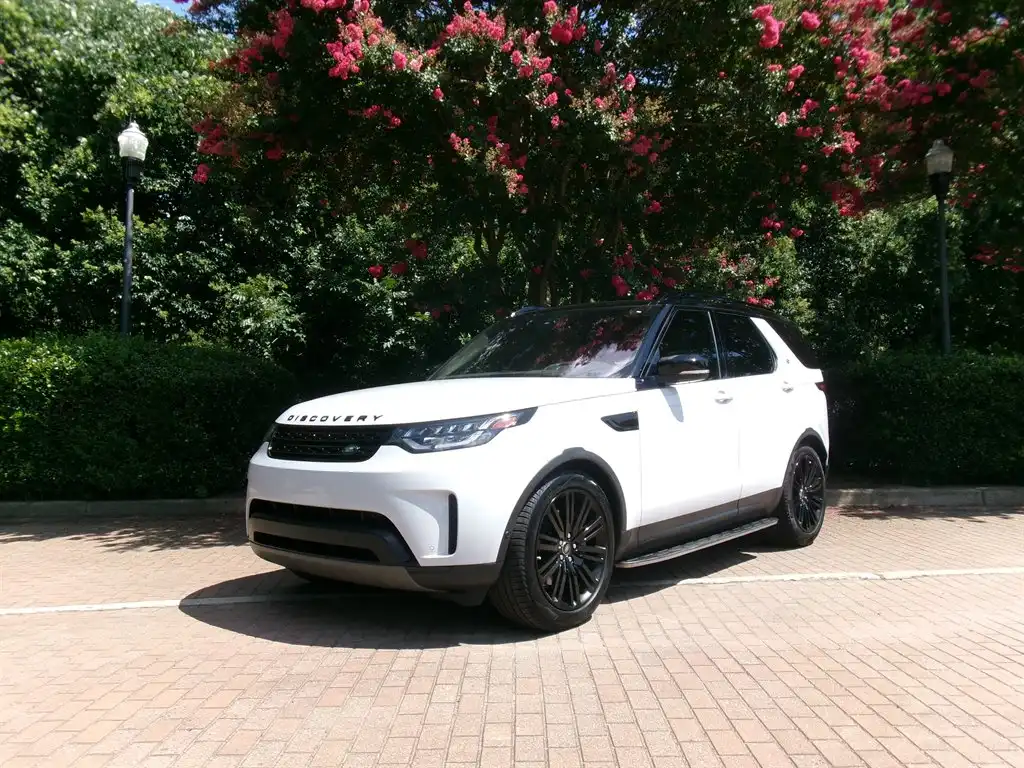 2020 Land Rover Discovery HSE SC V6's photo
