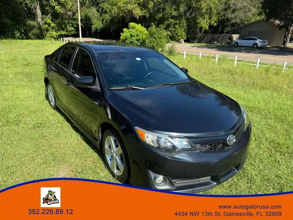 2012 Toyota Camry 2.5 Auto L's photo