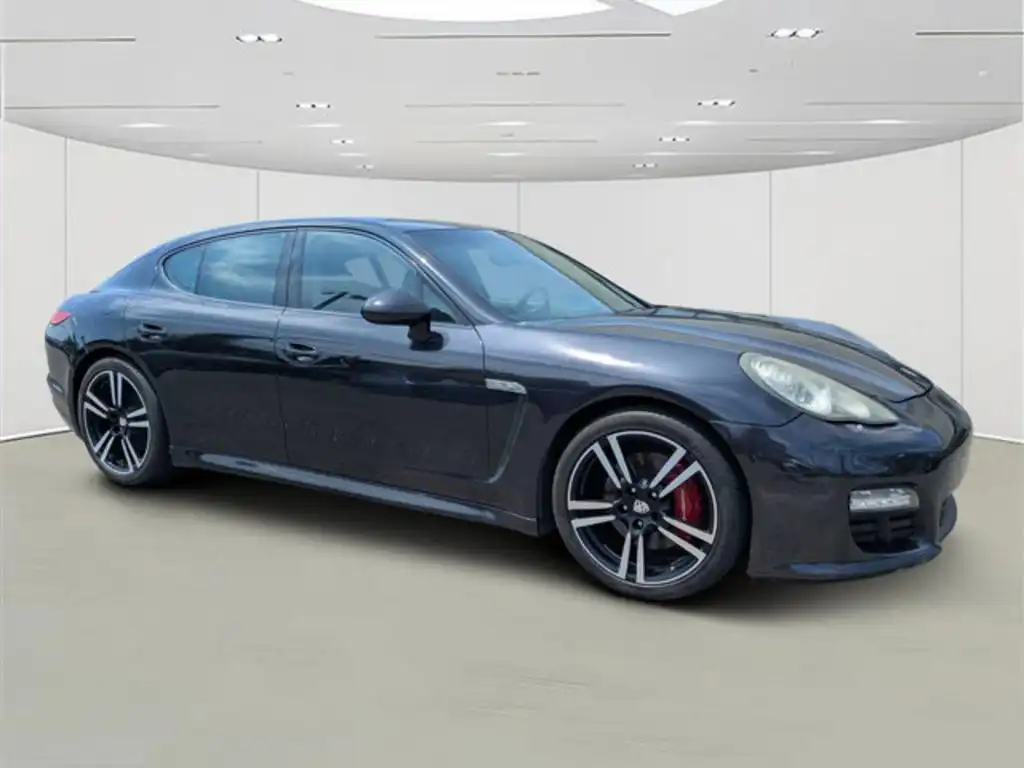 2013 Porsche Panamera S's photo