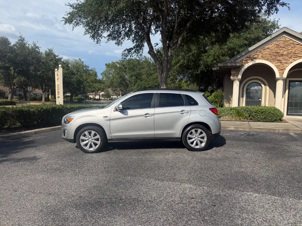 2015 Mitsubishi Outlander Sport 2.4 GT AWC CVT's photo
