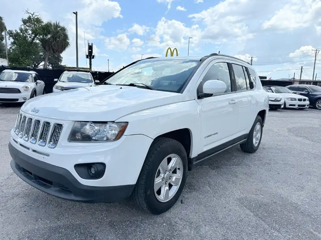 2016 Jeep Compass Latitude's photo