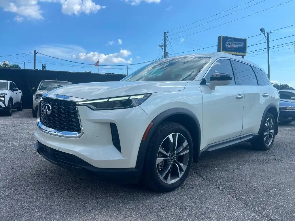 2024 INFINITI QX60 LUXE's photo