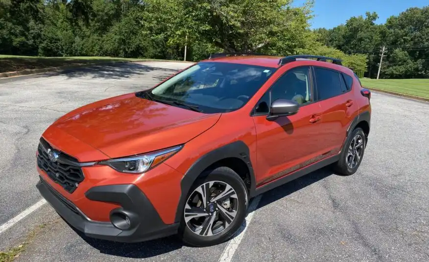 2024 Subaru Crosstrek Premium CVT's photo