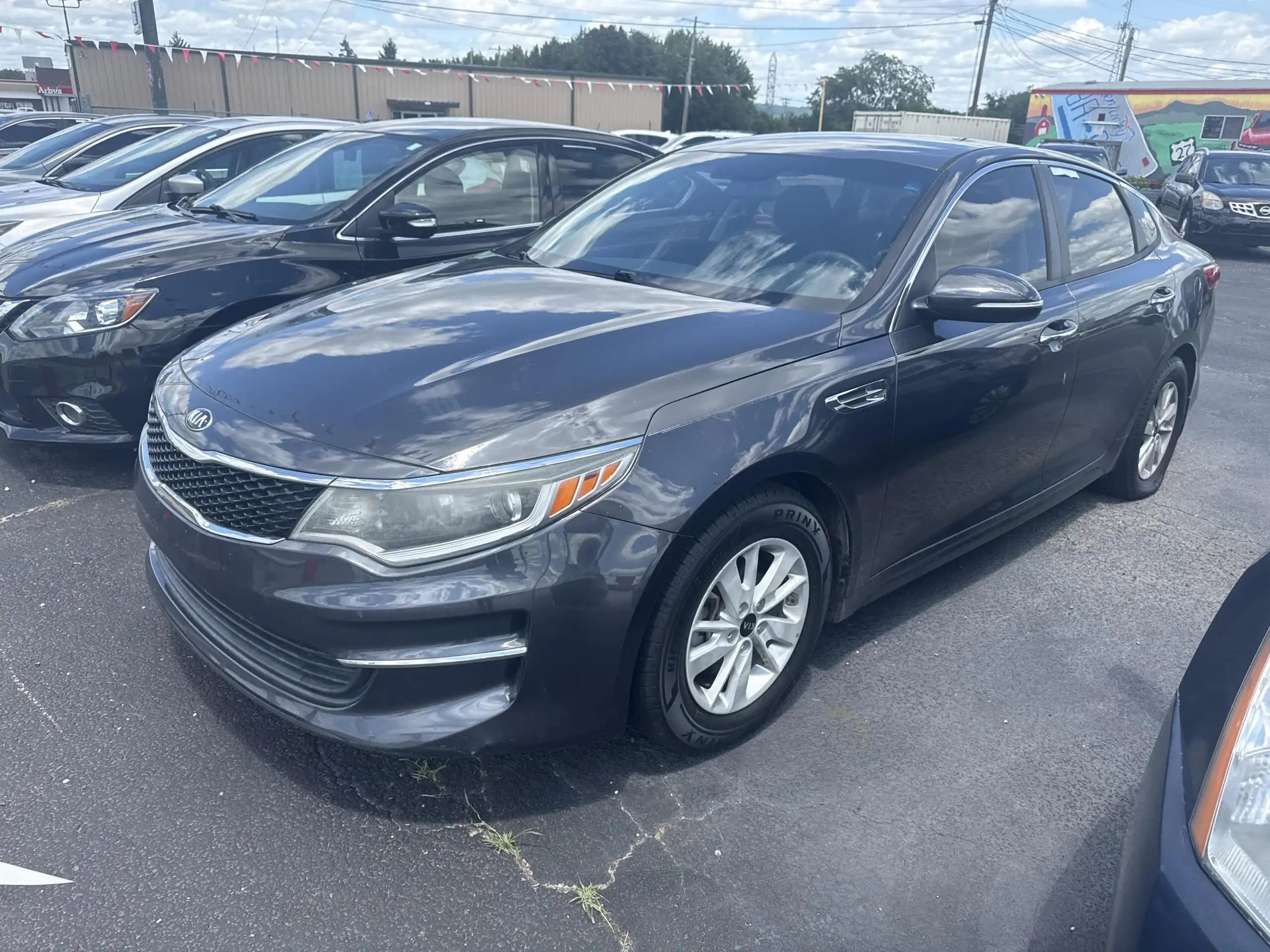 2017 Kia Optima LX AT's photo