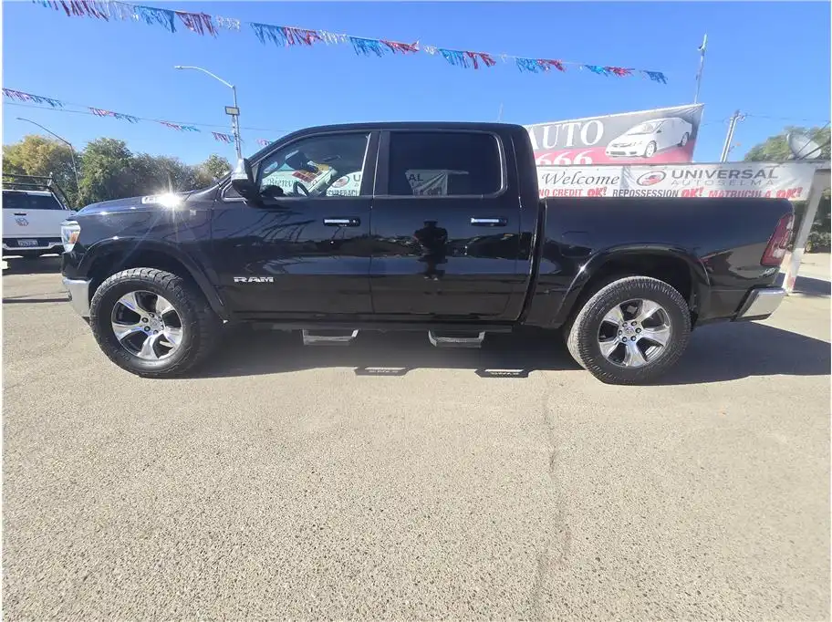 2022 RAM 1500 Laramie 4WD Crew Cab 5'7's photo