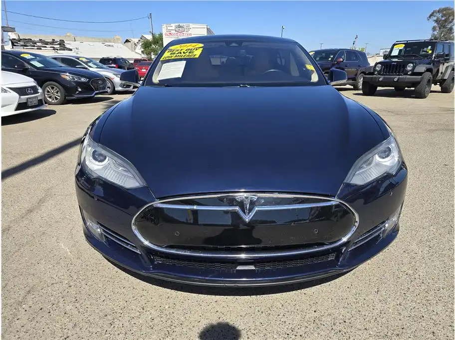 2014 Tesla Model S 85's photo