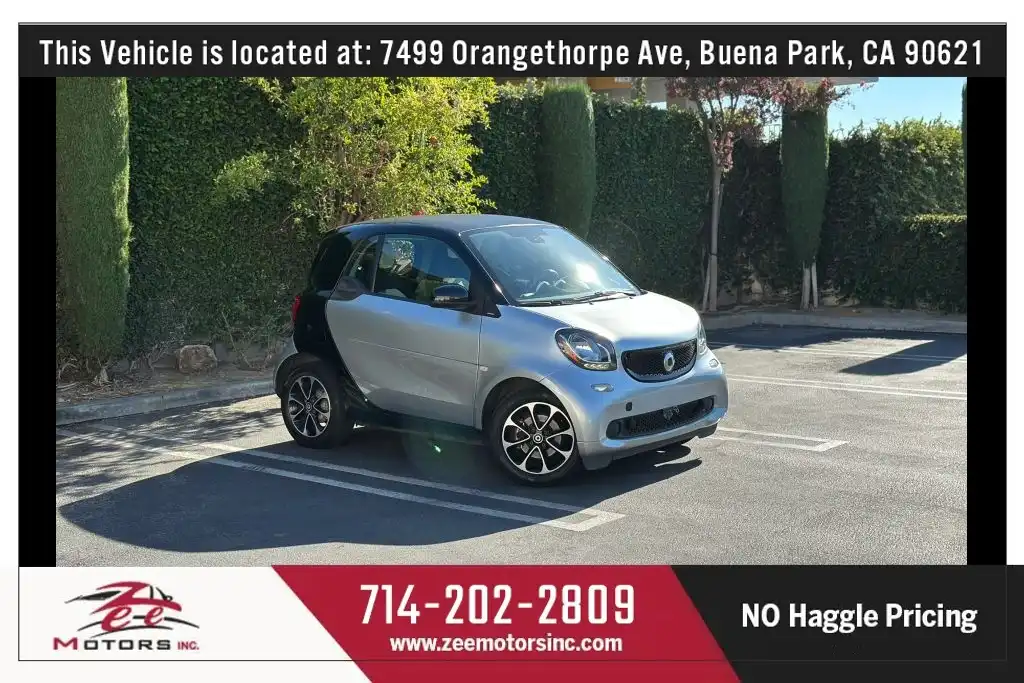 2016 smart fortwo Passion's photo