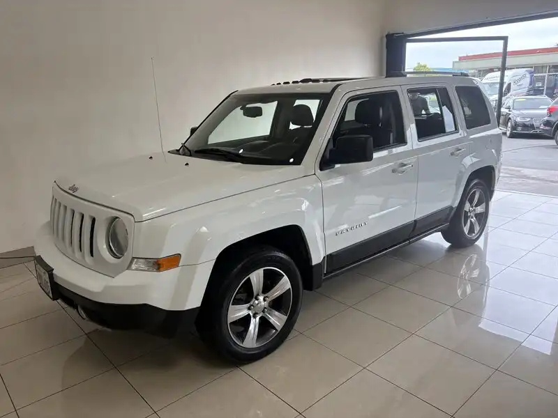 2017 Jeep Patriot High Altitude Edition's photo
