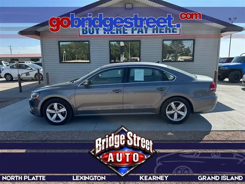 2015 Volkswagen Passat 1.8T Limited Edition DSG's photo