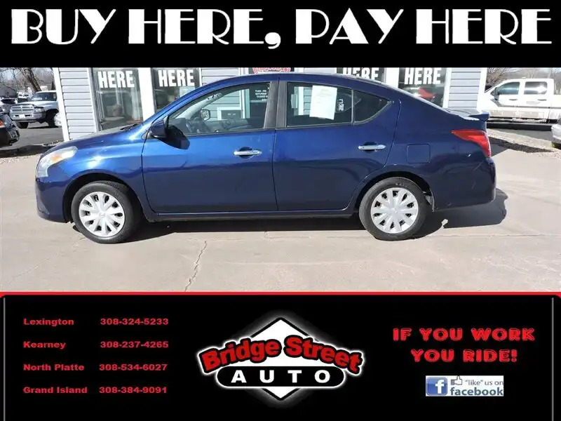 2018 Nissan Versa 1.6 SV CVT's photo
