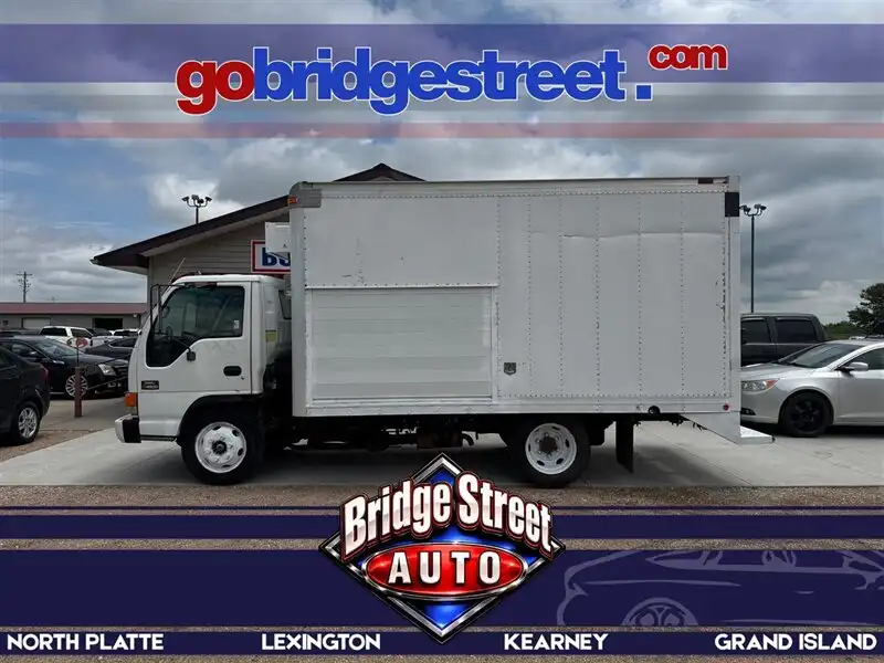 2002 GMC W-Series (Forward) Truck's photo