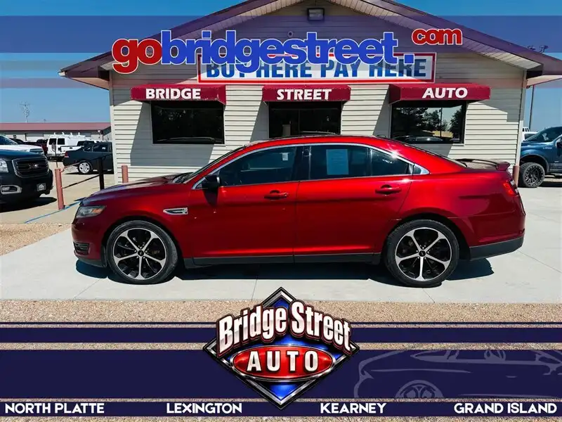 2014 Ford Taurus SHO AWD's photo