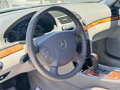 2003 Mercedes-Benz E-Class E320 photo 3