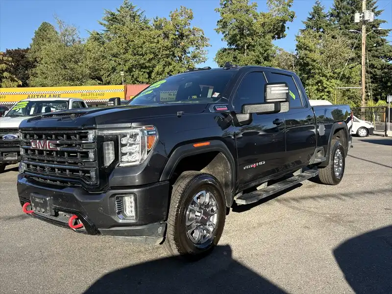 2020 GMC Sierra 4WD Crew Cab Standard Box AT4's photo