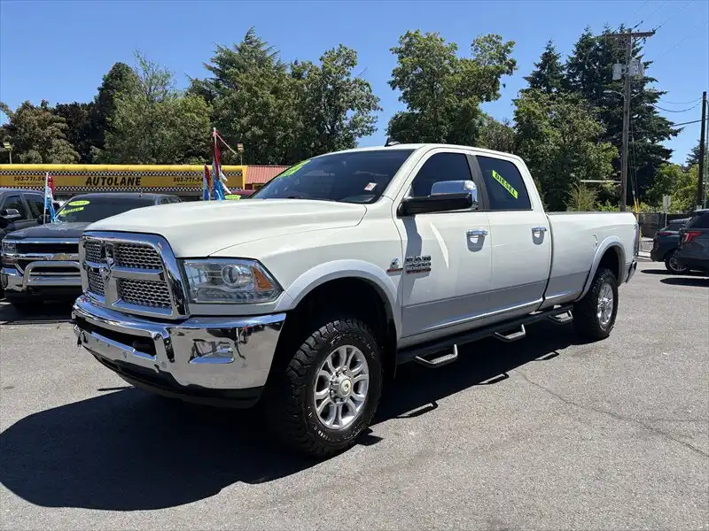 2016 RAM 2500 Laramie 4X4 Crew Cab LWB's photo