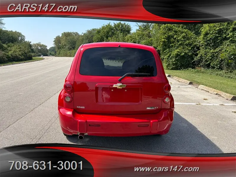 2010 Chevrolet HHR LT photo 4