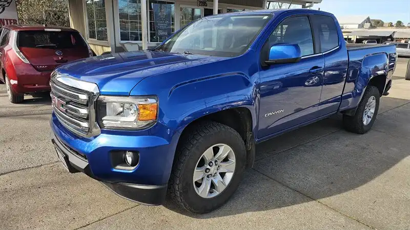 2018 GMC Canyon 4WD SLE Extended Cab's photo