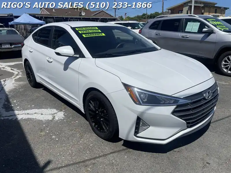 2019 Hyundai Elantra 2.0 SE A/T's photo