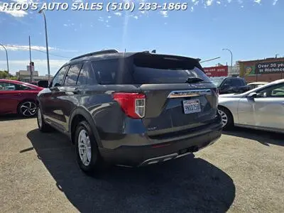2020 Ford Explorer XLT RWD photo 4