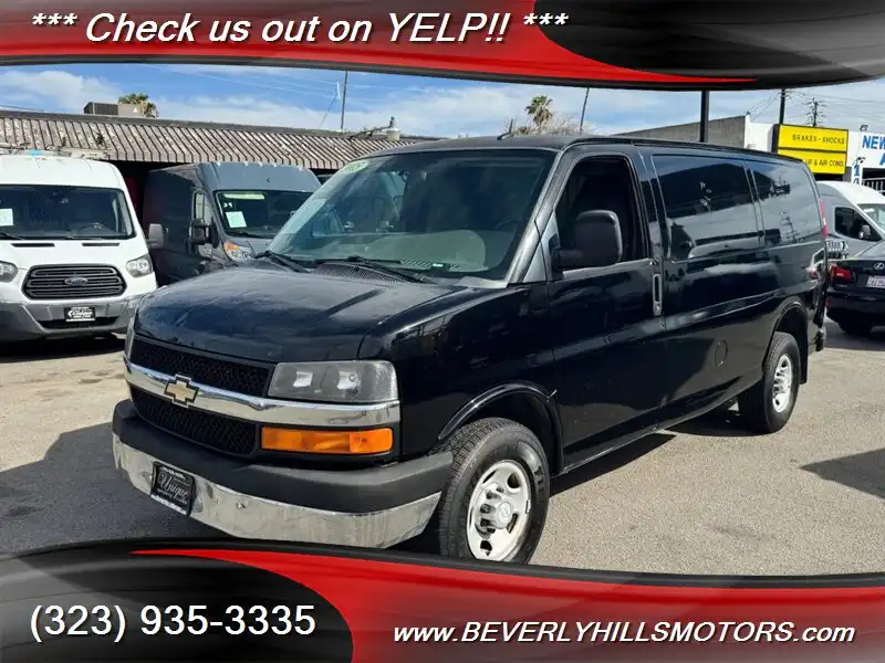 2015 Chevrolet Express 2500 Work Van HD's photo