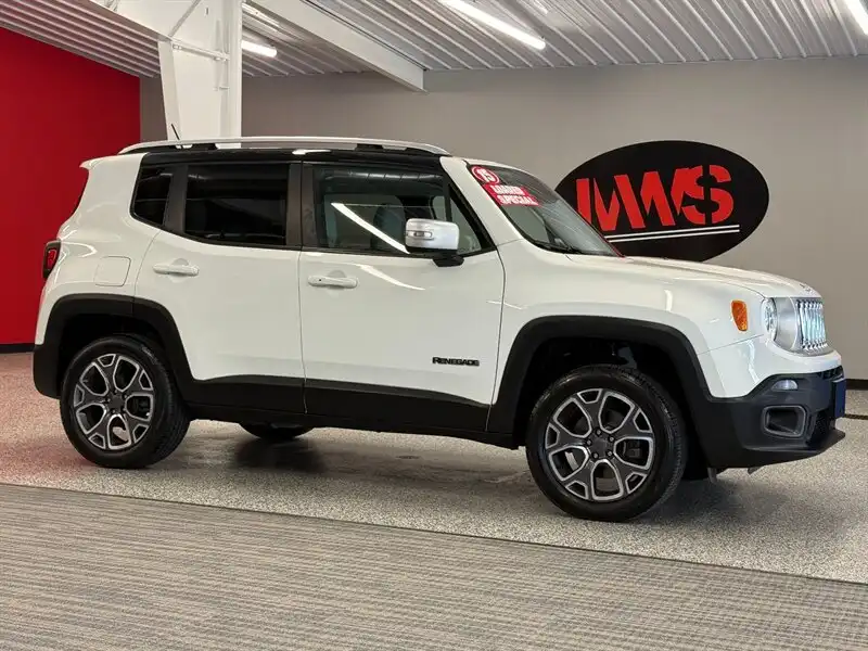 2015 Jeep Renegade Limited 4WD's photo