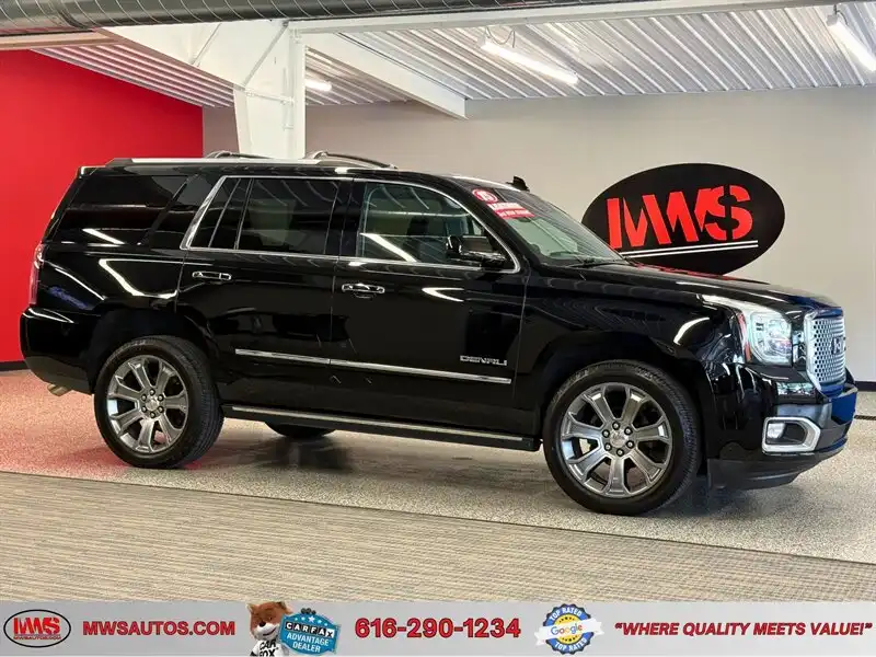 2015 GMC Yukon 4WD Denali's photo