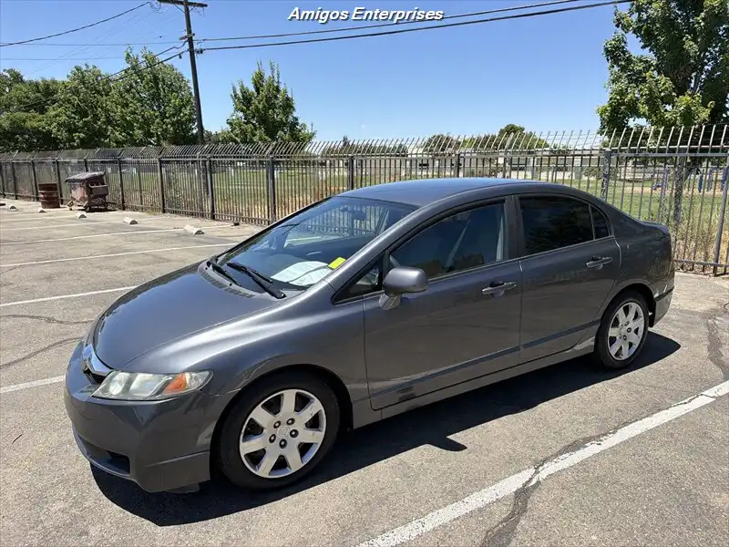 2009 Honda Civic LX 5AT's photo