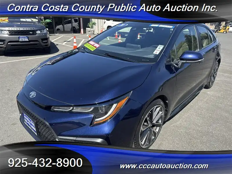 2020 Toyota Corolla SE AT's photo