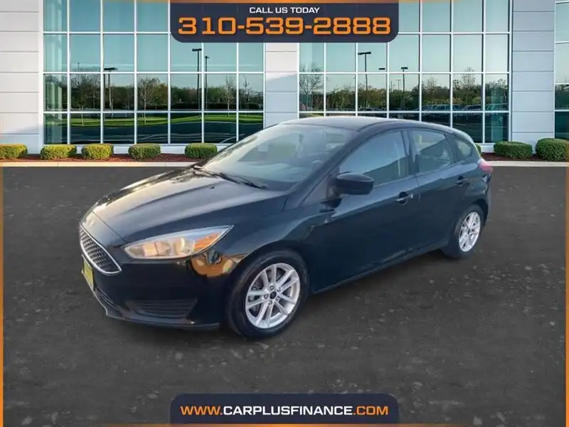 2018 Ford Focus Hatch SE's photo