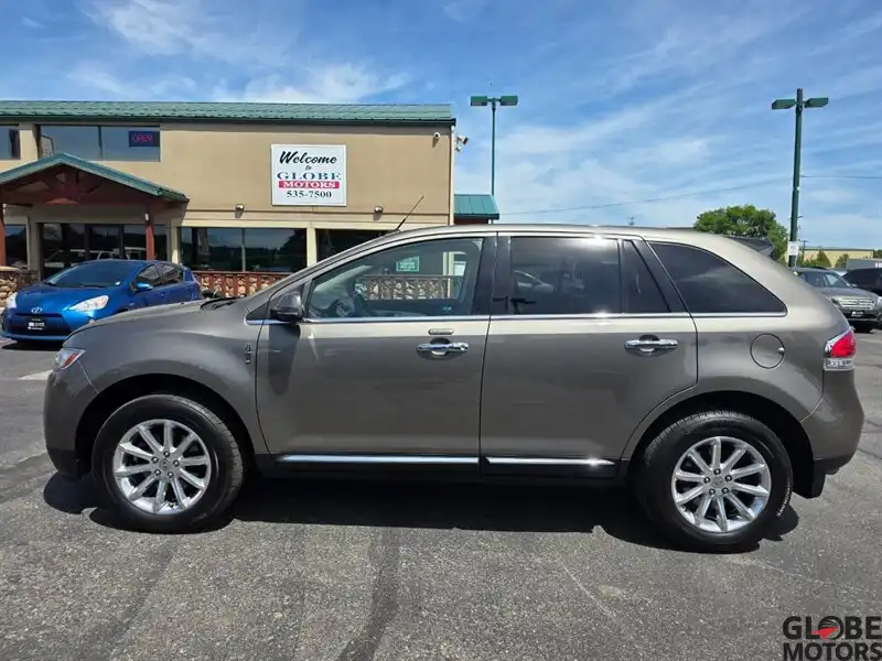 2012 Lincoln MKX AWD's photo