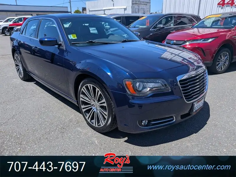 2014 Chrysler 300 S V6 photo 1