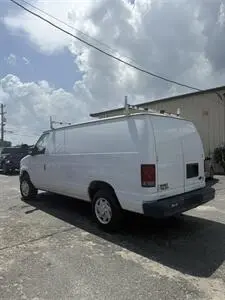 2014 Ford E-Series E-150 Van photo 4