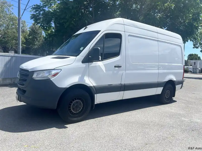 2020 Mercedes-Benz Sprinter 2500 Gas 144 WB's photo