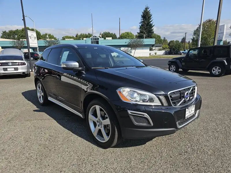 2013 Volvo XC60 T6 AWD Auto's photo