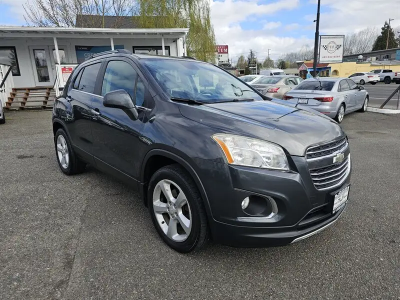 2016 Chevrolet Trax LTZ AWD photo 1