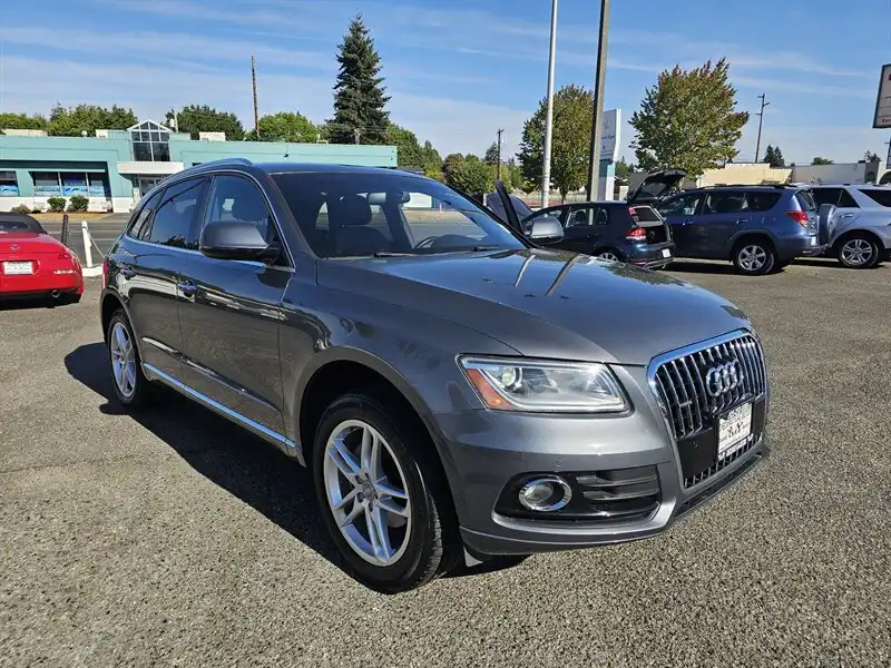 2016 Audi Q5 2.0T Premium Plus quattro Tiptronic's photo