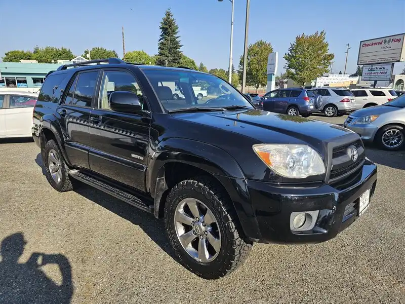 2006 Toyota 4Runner Limited V8's photo