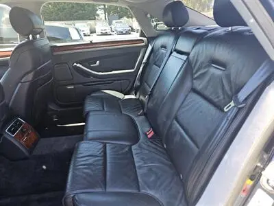 2004 Audi A8 L 4.2 Quattro photo 5