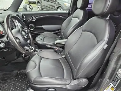 2012 MINI Cooper S photo 4