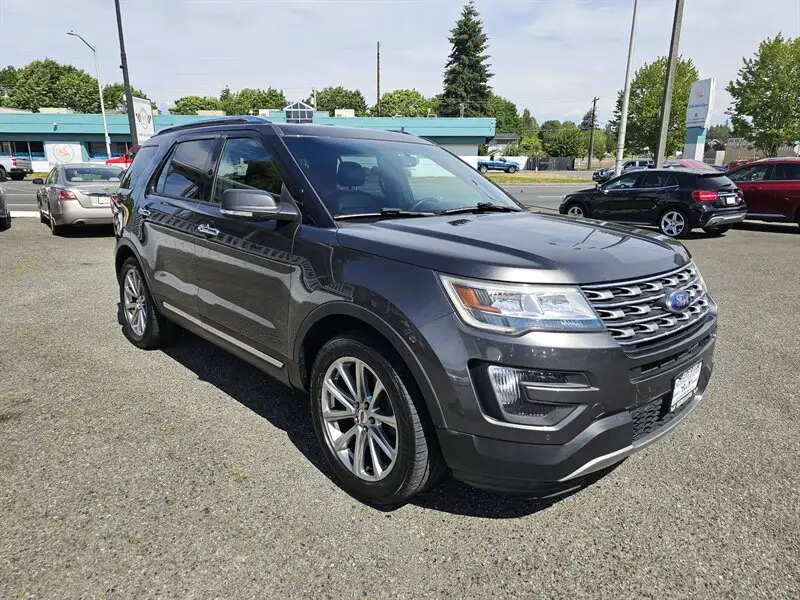2016 Ford Explorer Limited 4WD photo 1