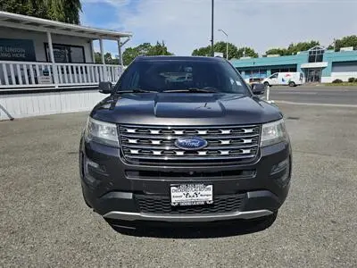 2016 Ford Explorer Limited 4WD photo 2