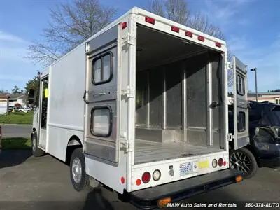 2011 Ford E-Series undefined photo 3