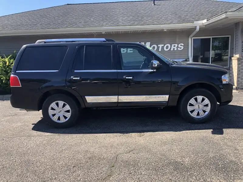 2013 Lincoln Navigator 4x4's photo