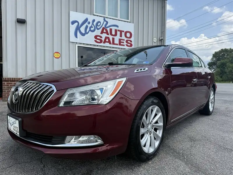 2015 Buick LaCrosse Base photo 1