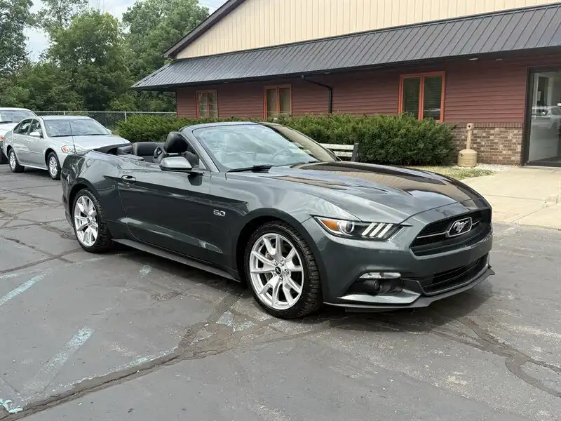 2015 Ford Mustang GT Convertible Premium's photo