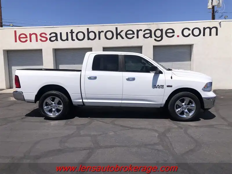 2015 RAM 1500 Big Horn/Lone Star 4x4 Crew Cab's photo